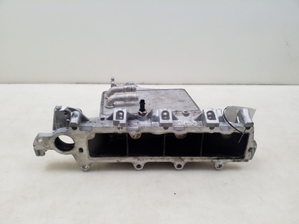 Used Volkswagen Tiguan Intake manifold 04L129766AQ