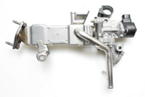 TOYOTA Prius W30/35 (2009–2015) Ventil Abgasrückführung 2562037120 - 2