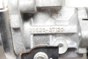 TOYOTA Prius W30/35 (2009–2015) Ventil Abgasrückführung 2562037120 - 3