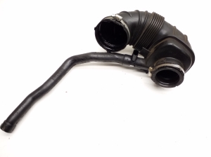  Air intake hose 