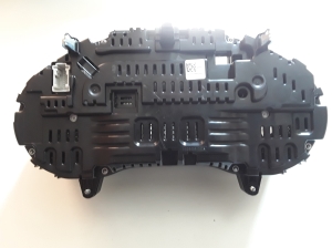 Mercedes Benz C-Class 205 (2014–2021) Näidikuplokk A2C80352504 - 2