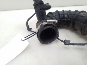  Air intake hose 