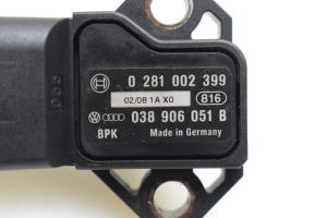 Volkswagen Golf V (2003–2009) Sensor Ladeluftkühler 0281002399 - 4