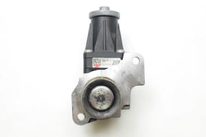  EGR valve 