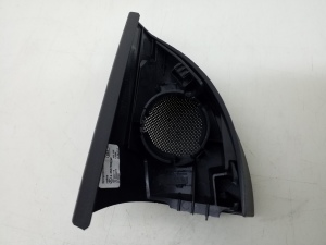 Mercedes Benz C-Class 205 (2014–2021) Esiukse muu osa A2537200248 - 3