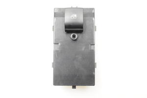Rear side door window switch - 13301886