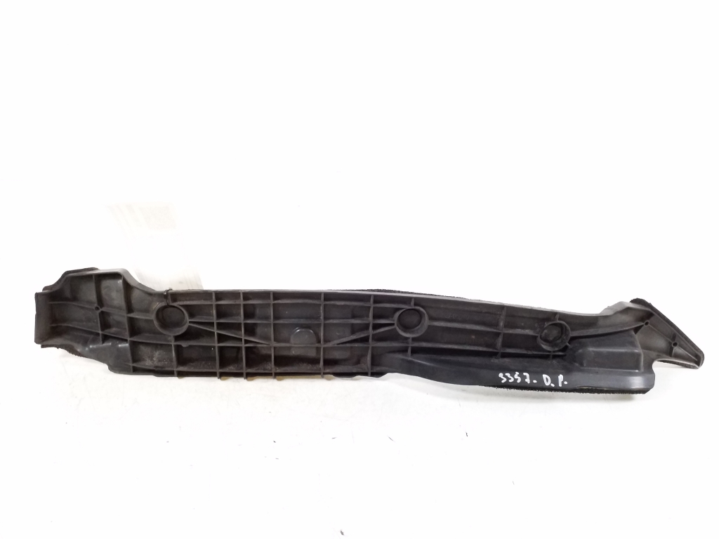 TOYOTA Avensis T27 Other Body Parts 53827-05010 21026109