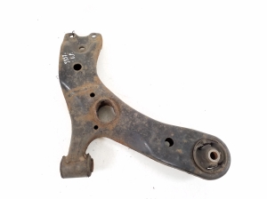 TOYOTA Avensis T27 (2008–2019) Eesmine õõtshoob 48068-05080 - 2