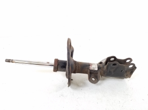 TOYOTA Avensis T27 (2008–2019) Front shock absorber - 3