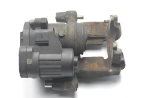 Volkswagen Passat B8 (2014–2023) Tagumine pidurisadul 3Q0615405 - 4