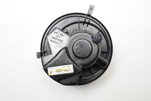 Volkswagen Golf V (2003–2009) Heizungsgebläsemotor 1K2820015 - 2