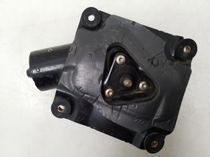 Mitsubishi Carisma (1995–2004) Scheibenwischermotor vorne 0390241170
