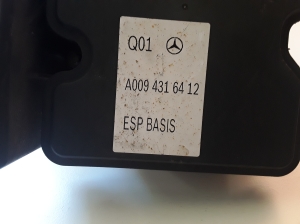 Mercedes Benz CLA-Class W117 (2013–2019) ABS bloks A0094316412 - 2