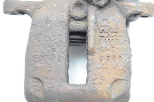Volkswagen Passat B6 (2005–2010) Rear brake caliper 5N0615403 - 3