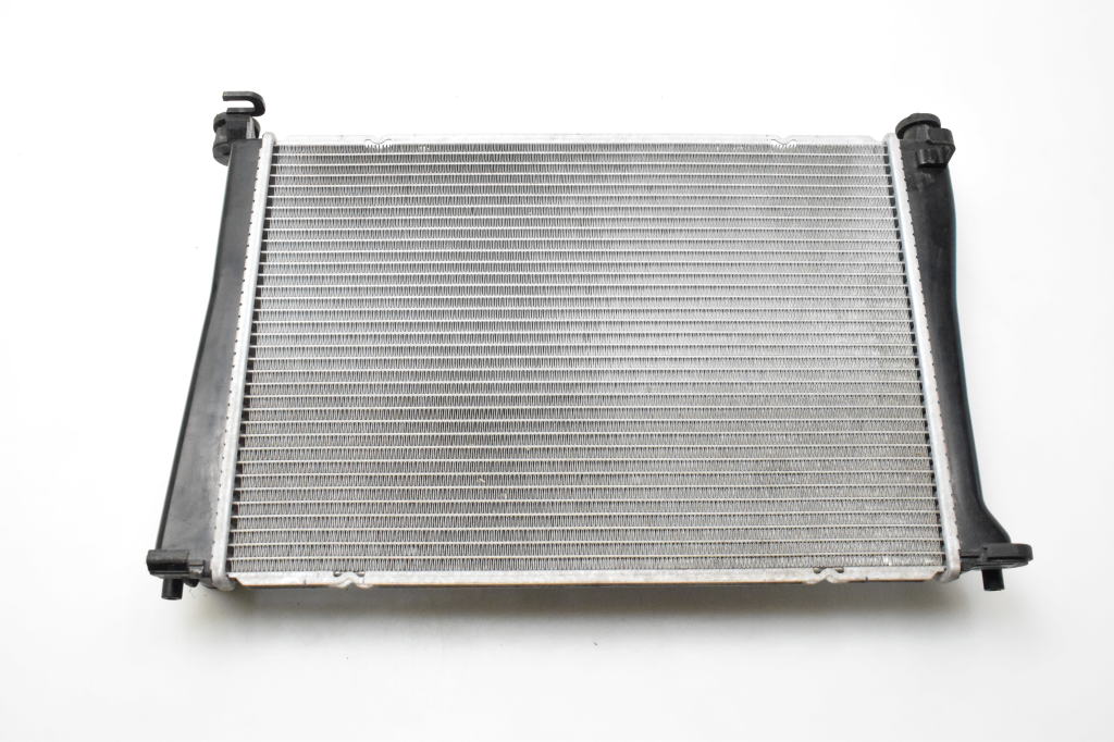 Ford Fiesta V (2002–2008) Cooling radiator 203590700 Ford Fiesta V (2002–2008) Cooling radiator 203590700