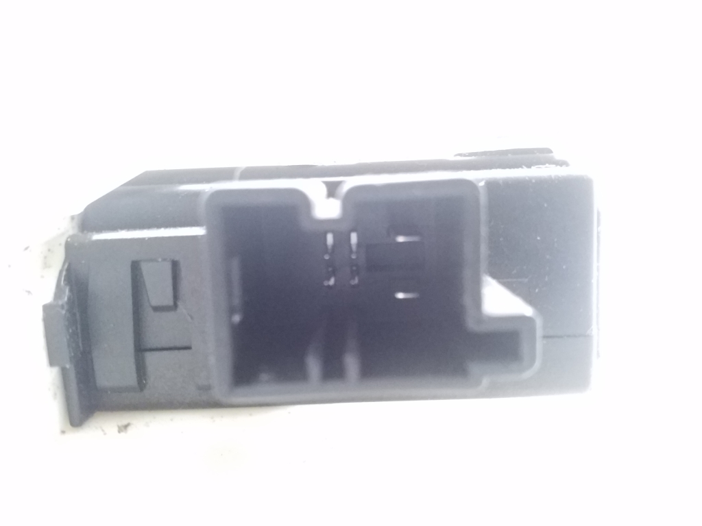 AUDI A6 C6/4F (2004-2011) Motor regulator geam ușă stânga față 4F0959801D 25062707