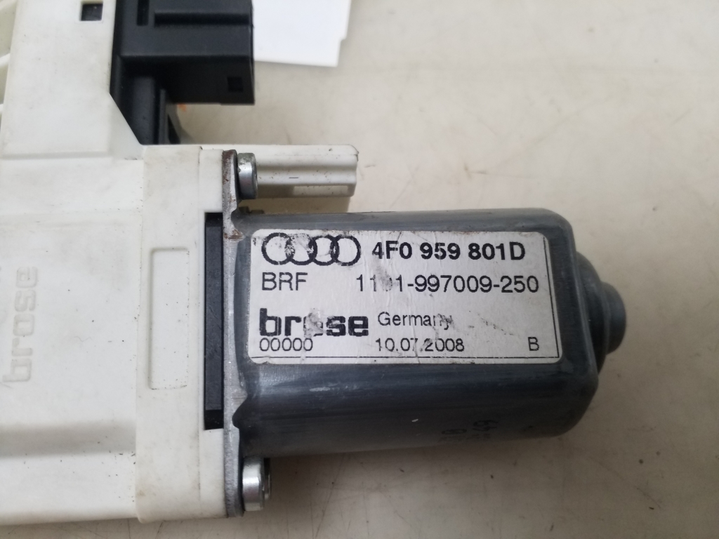 AUDI A6 C6/4F (2004-2011) Motor regulator geam ușă stânga față 4F0959801D 25062707