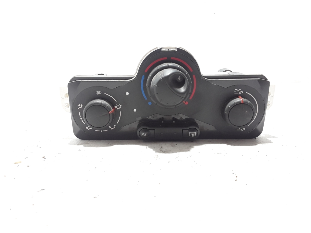 RENAULT Clio Climate  Control Unit 030967W