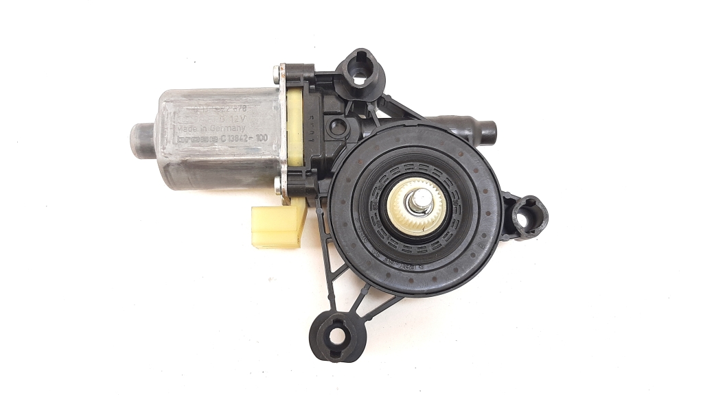 Volkswagen Golf VII (2012–2026) Front door window regulator motor 5Q0959802B Volkswagen Golf VII (2012–2026) Front door window regulator motor 5Q0959802B