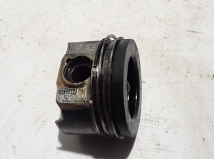 Mazda CX-5 (2017–2026) Piston and its parts SHY511SA0 - 2