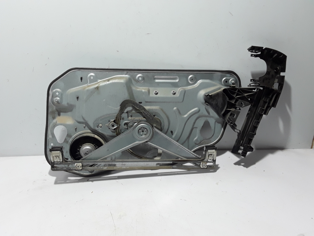 VOLVO S40 2 generation (2004-2012) Lève-vitre de porte avant gauche 8679080 22430065