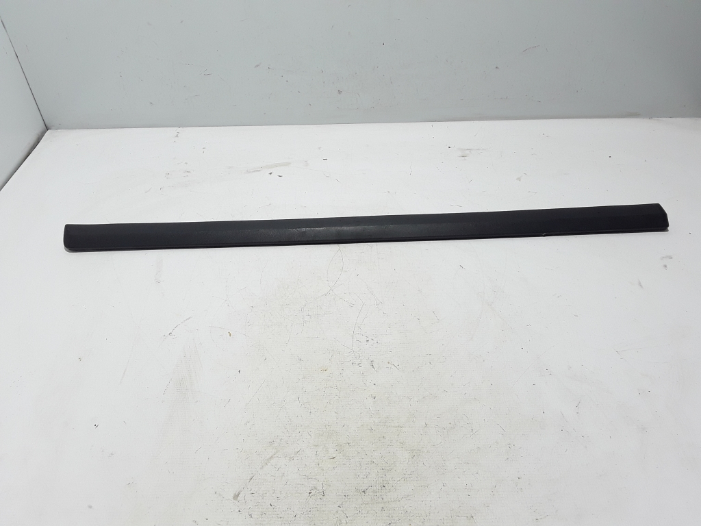 VOLVO S40 2 generation (2004-2012) Front Left Door Molding 30661447 22430063