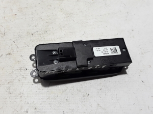 VOLVO S40 II (2004–2013) Esiukse klaaslüliti 30795081 - 2