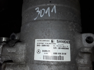  Air conditioner compressor 