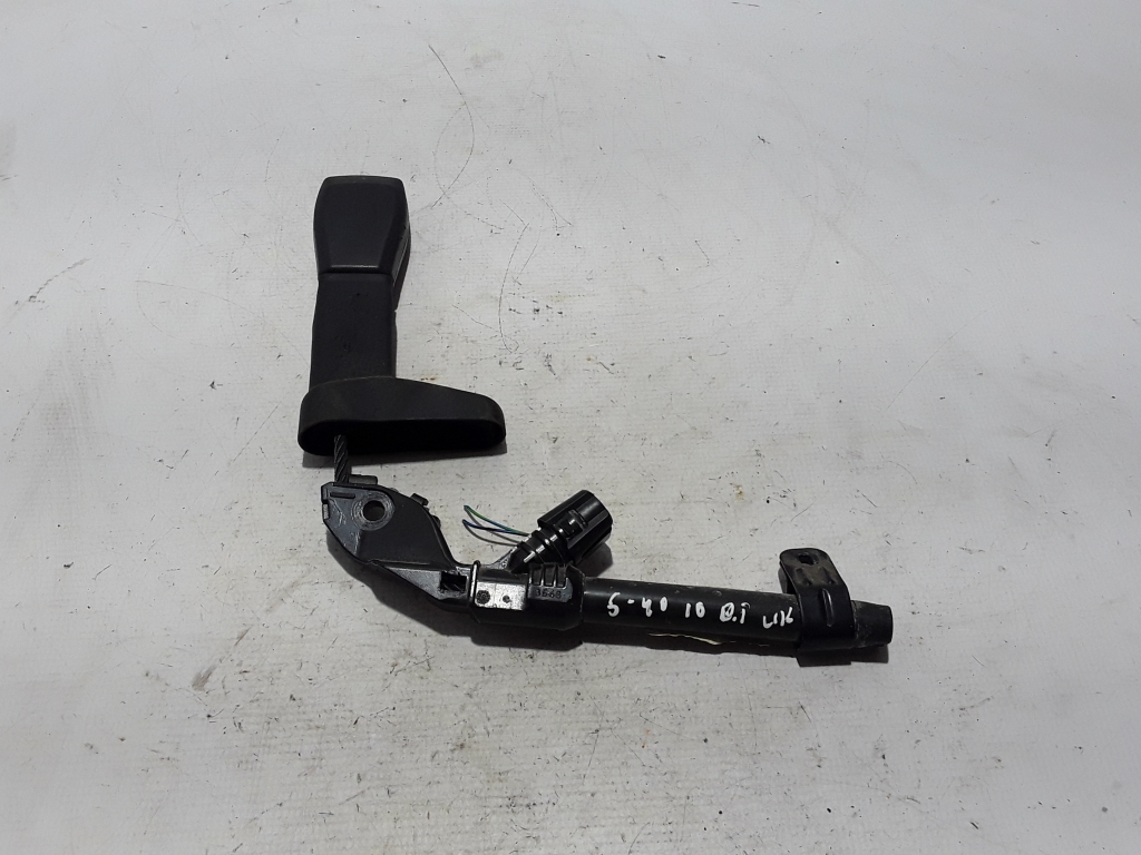 VOLVO S40 2 generation (2004-2012) Front Right Seat Buckle 8613494 22430010