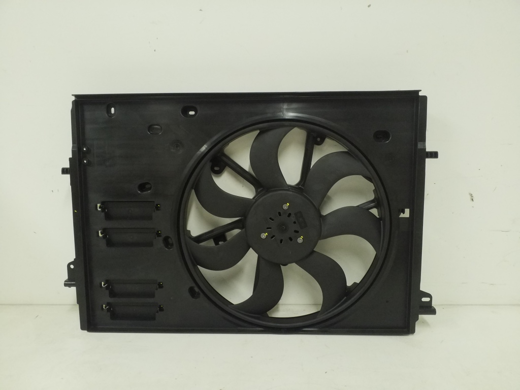 RENAULT Kadjar 1 generation (2015-2024) Motorový chladiaci ventilátor Radiátor 25062816