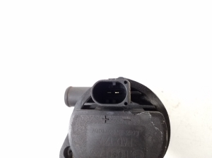 Mercedes Benz E-Class W212 (2009–2015) Auxiliary water pump A2118350028 - 3