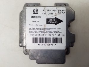 Opel Omega B (1994–2003) Airbag module 90565938 - 2