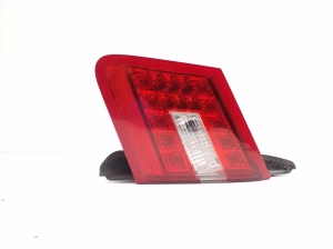   Tail light on trunk lid  - A2078200464 