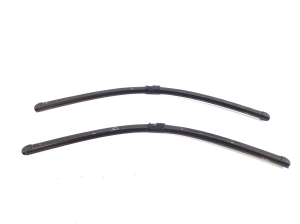   Windshield wiper blades 