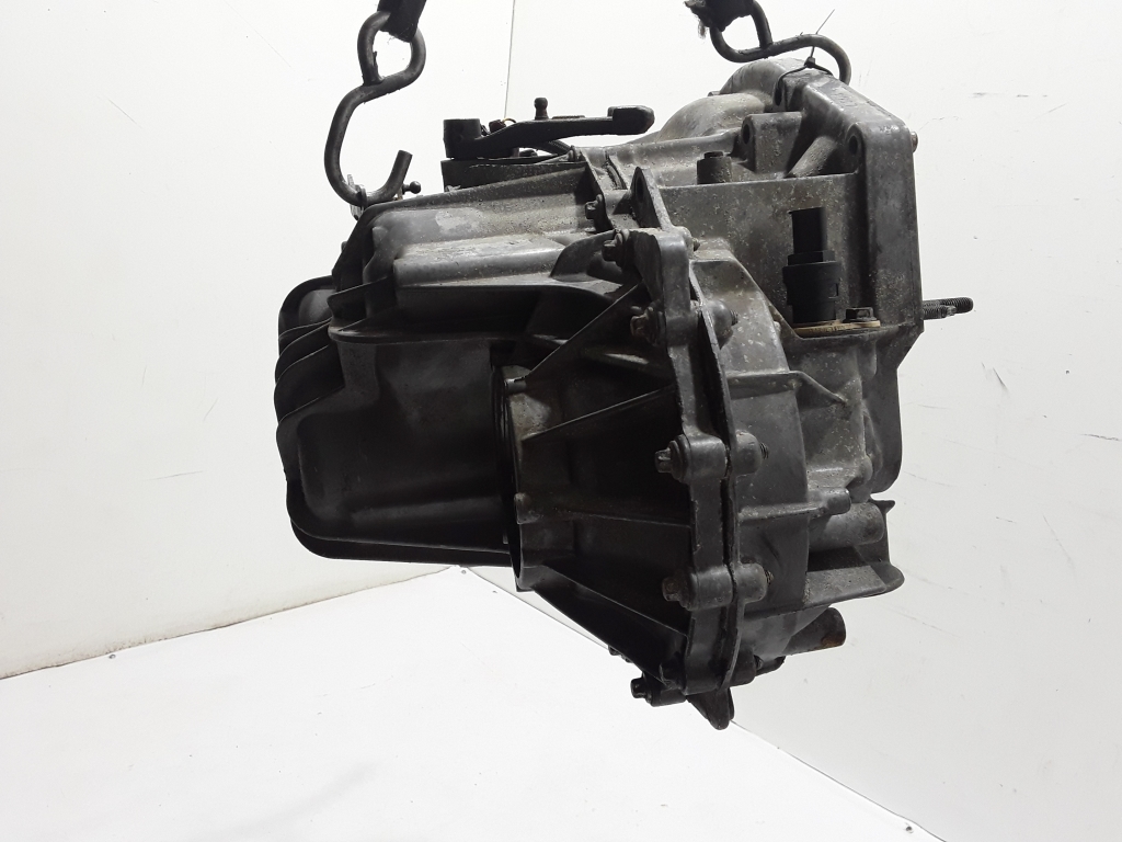 Used RENAULT Trafic Gearbox PK5004