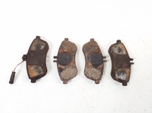 Mercedes Benz E-Class W212 (2009–2015) Brake pads A0074201620 - 2