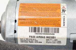  Airbag passenger panels 