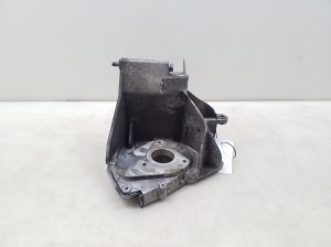 Volkswagen Crafter (2011–2017) Lichtmaschinenhalter 076145167 - 6