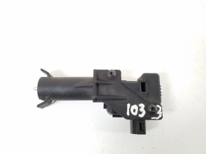 Mercedes Benz A-Class 169 (2004–2012) Verschluss des Tankdeckels A2038201997 - 3
