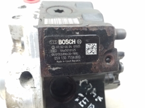 Volkswagen Crafter (2011–2017) Kraftstoffpumpe 059130755N - 5