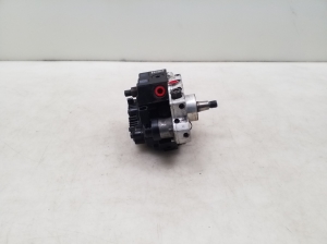 Volkswagen Crafter (2011–2017) Kraftstoffpumpe 059130755N - 6
