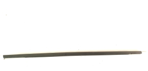 Rear side door outer window molding