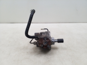 NISSAN Navara (1998–2007) Kraftstoffpumpe 16700EB300 - 3