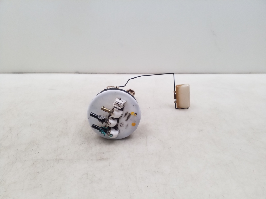 Used NISSAN XTrail Fuel pump in the tank