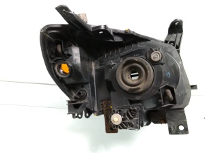 Mazda BT-50 (2006–2011) Scheinwerfer vorne 100-16680 - 2