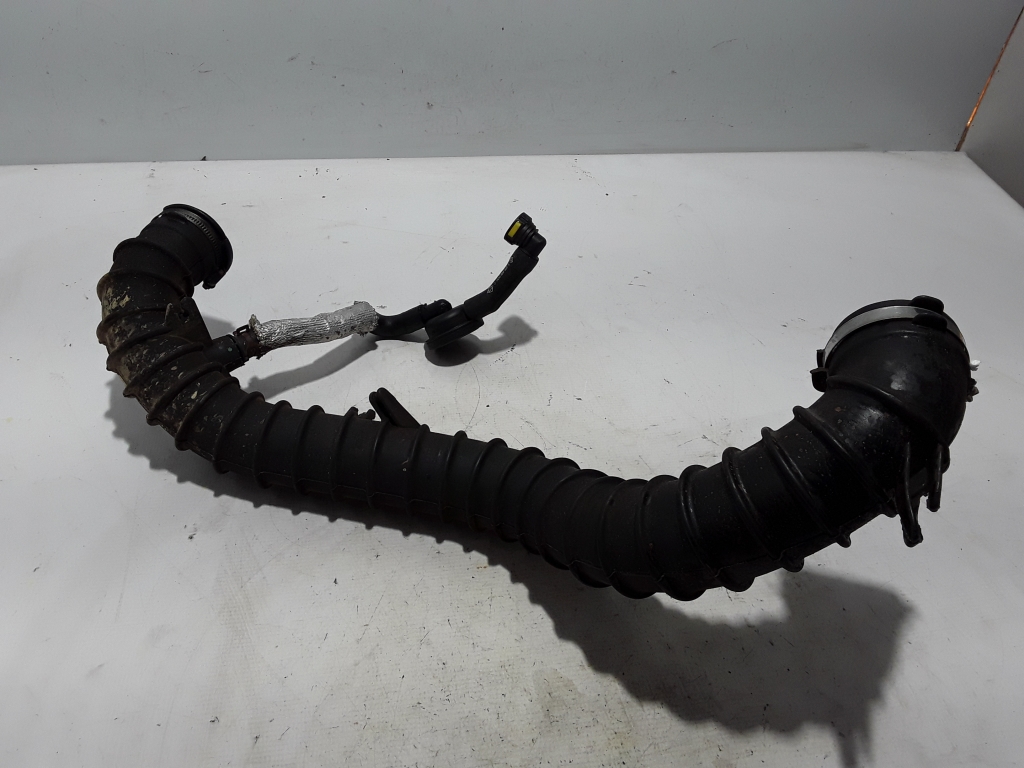 RENAULT Master Air supply hose pipe 8200453032 22430128