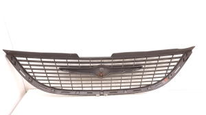  Front grille 