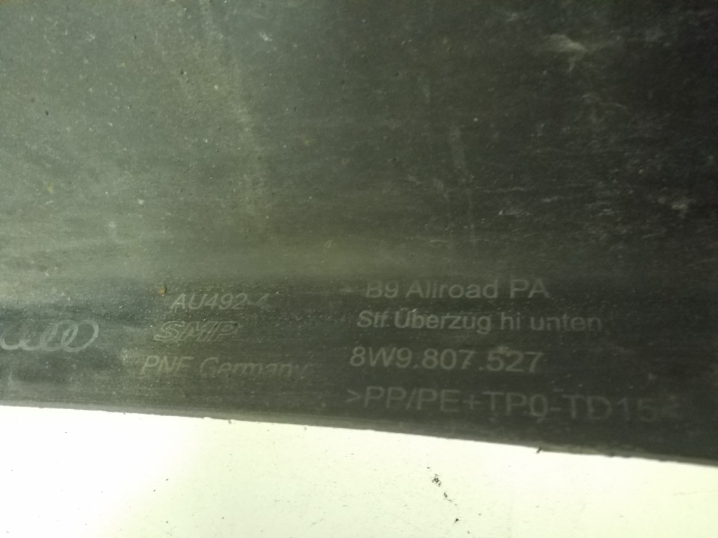 AUDI A4 B9/8W (2015-2024) Задна броня 25062977