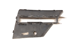  Front bumper lower grille 