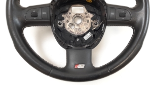  Steering wheel 